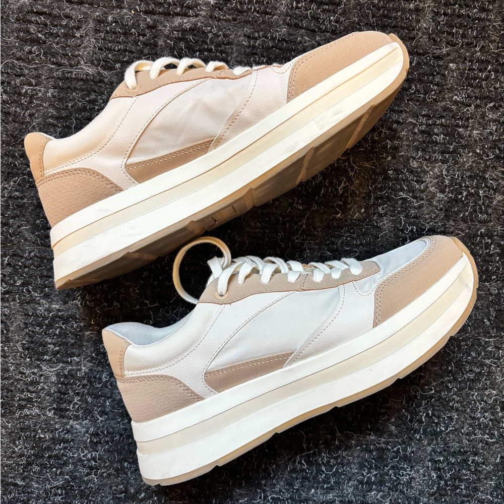 Zara Sneakers